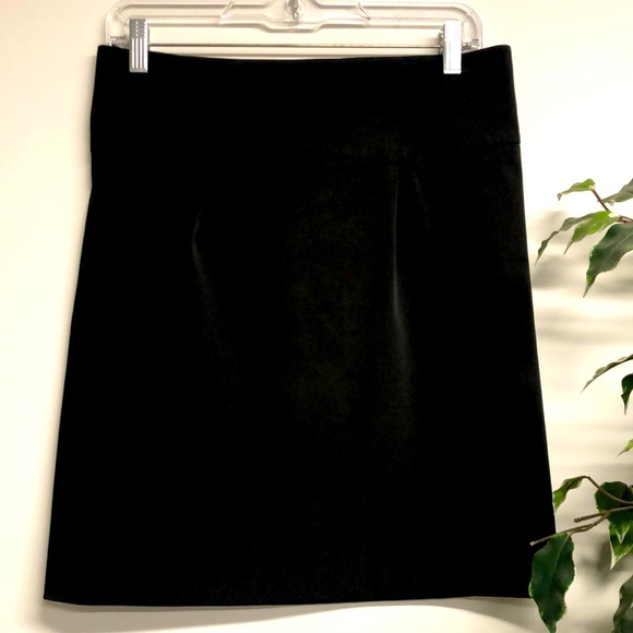 NWT Elizabeth and James skirt - Picture 5 of 8